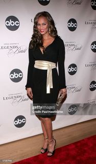 Tyra Banks feet photo 5