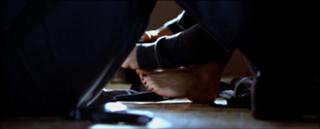 Téa Leoni feet photo thumbnail