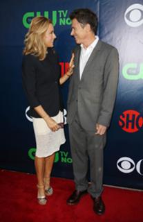 Téa Leoni feet photo thumbnail