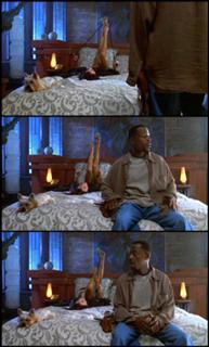 Téa Leoni feet photo thumbnail