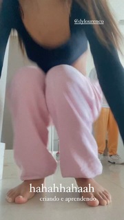 Tília Fialho feet photo 5