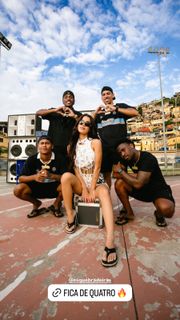 Tília Fialho feet photo 20