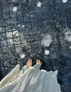 Uchinaga Eri feet photo thumbnail