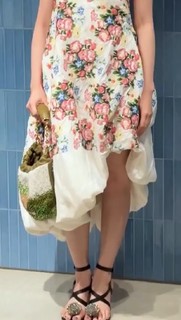 Uchinaga Eri feet photo thumbnail