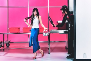 Uchinaga Eri feet photo thumbnail