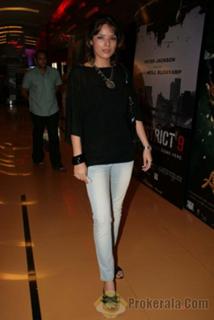 Udita Goswami feet photo 6