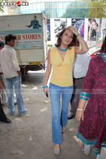 Udita Goswami feet photo 14