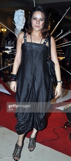 Udita Goswami feet photo 4