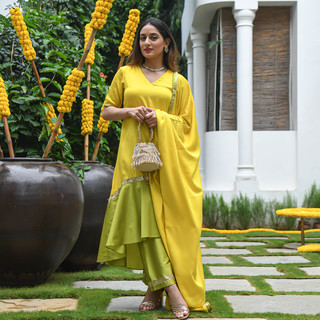 Uditi Singh feet photo 4