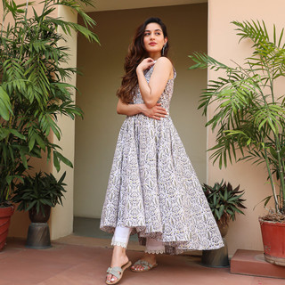 Uditi Singh feet photo 3