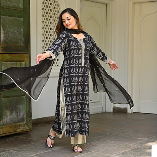 Uditi Singh feet photo 7