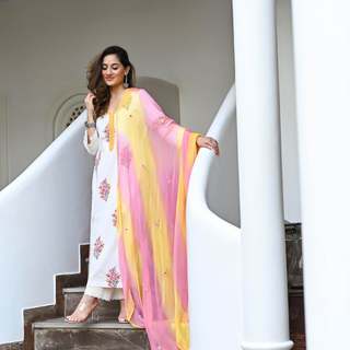 Uditi Singh feet photo 16