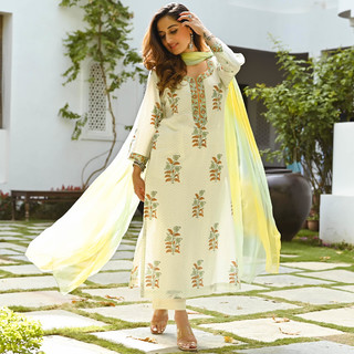 Uditi Singh feet photo 14