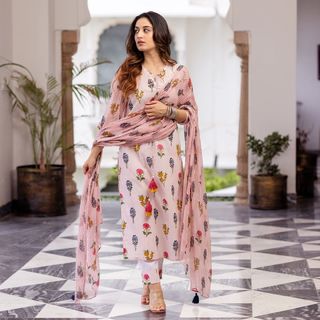 Uditi Singh feet photo 17