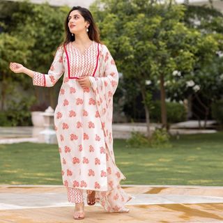 Uditi Singh feet photo 12