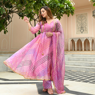Uditi Singh feet photo 2