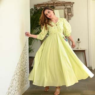Uditi Singh feet photo 16