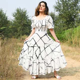 Uditi Singh feet photo 3