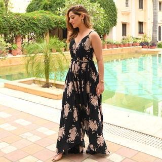 Uditi Singh feet photo 13
