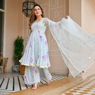 Uditi Singh feet photo 8