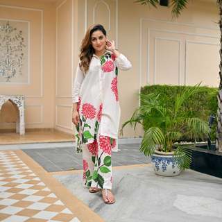 Uditi Singh feet photo 13