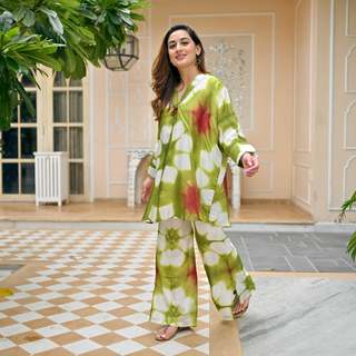 Uditi Singh feet photo 4