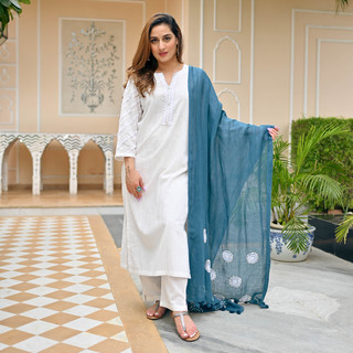 Uditi Singh feet photo 20