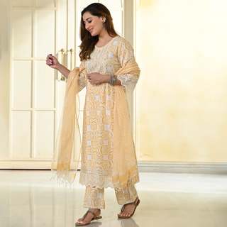 Uditi Singh feet photo 15