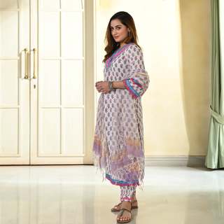 Uditi Singh feet photo 12