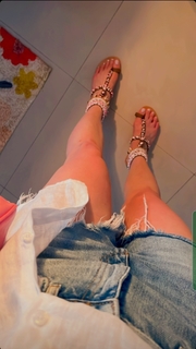 Uditi Singh feet photo 8