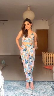 Uditi Singh feet photo 10