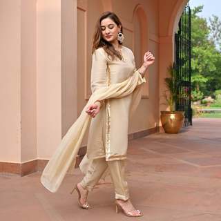 Uditi Singh feet photo 13
