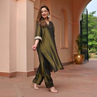 Uditi Singh feet photo 7
