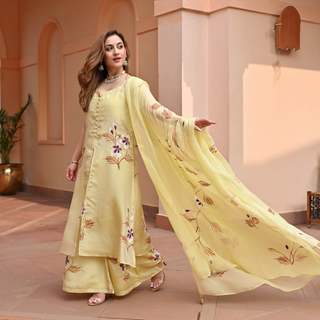 Uditi Singh feet photo 2