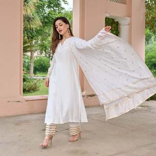 Uditi Singh feet photo 16