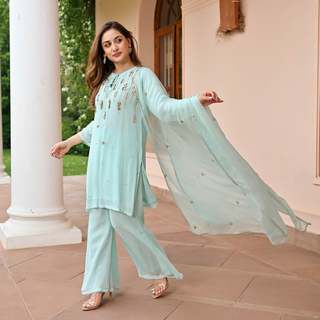 Uditi Singh feet photo 8