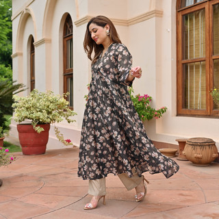 Uditi Singh feet photo 20