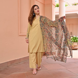 Uditi Singh feet photo 3