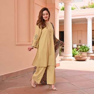 Uditi Singh feet photo 1