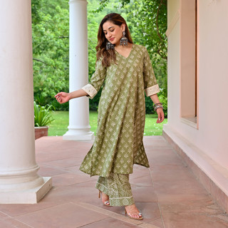 Uditi Singh feet photo 9