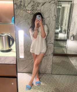 Uditi Singh feet photo 5