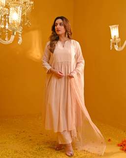 Uditi Singh feet photo 17