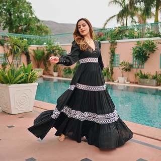 Uditi Singh feet photo 17