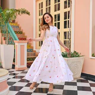 Uditi Singh feet photo 4