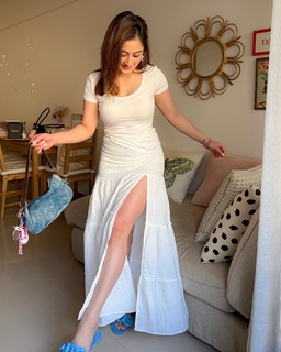 Uditi Singh feet photo 18