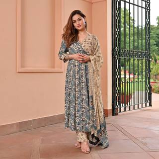 Uditi Singh feet photo 13