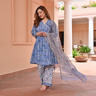 Uditi Singh feet photo 7