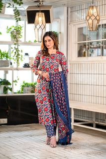 Uditi Singh feet photo 3