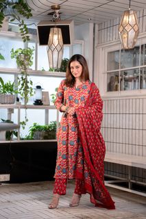 Uditi Singh feet photo 17