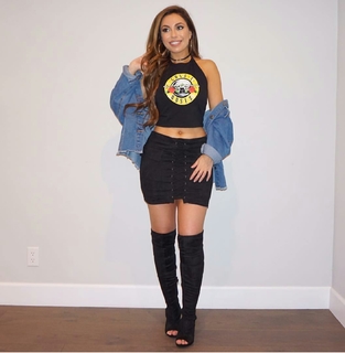 Uldouz Wallace feet photo 15